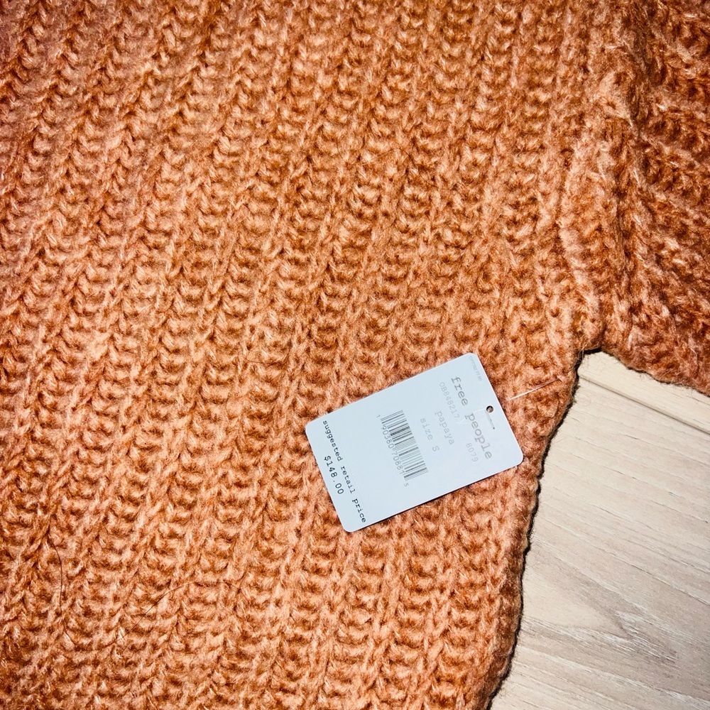 NWT FREE PEOPLE & URBAN OUTFITTERS PAPAYA WINTER MATCHING SET! SWEATER & PANTS! - Picture 9 of 13